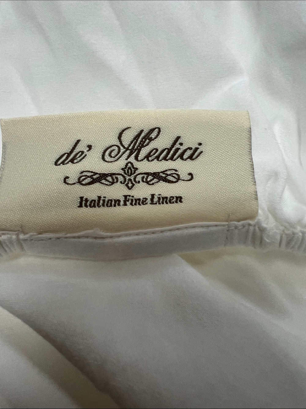 de' Medici Italian Fine Linen
 King Fitted Bottom Fitted Sheets